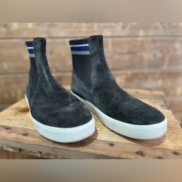 Vince Coleman Suede Sock Ankle Slip-On Chelsea Boot Gray/White Size 7.5 - Picture 3 of 9